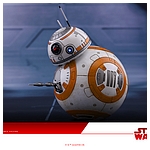 hot-toys-the-last-jedi-bb-8 collectible-figure-005.jpg